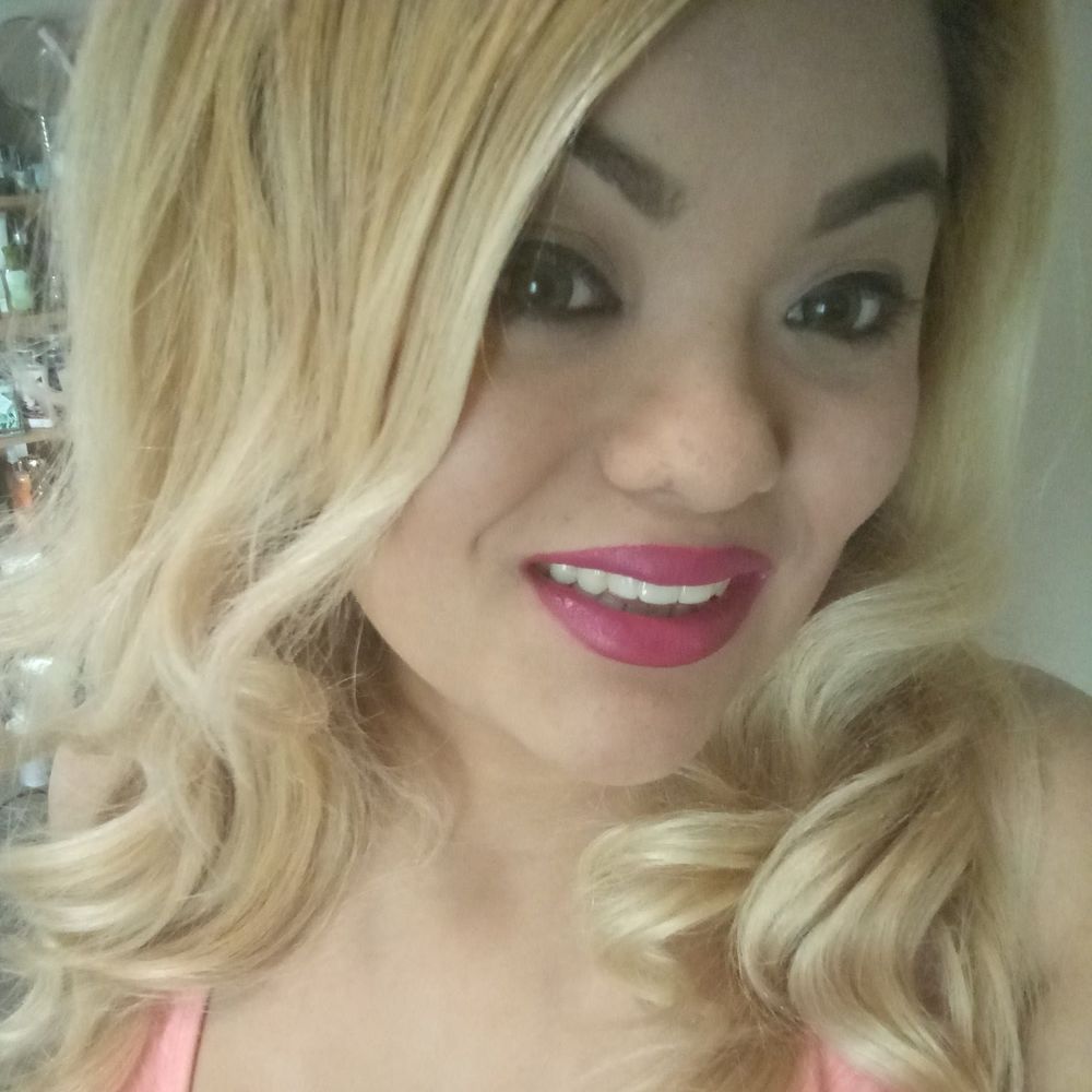 Meet your Posher, Bina